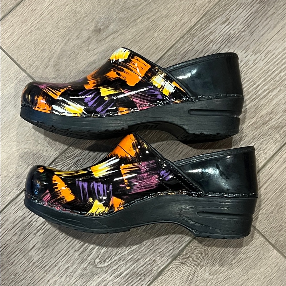 Sanita Painter Danish Floral Clogs Size EU 38 (US size 7) Medical Sturdy - Picture 5 of 12